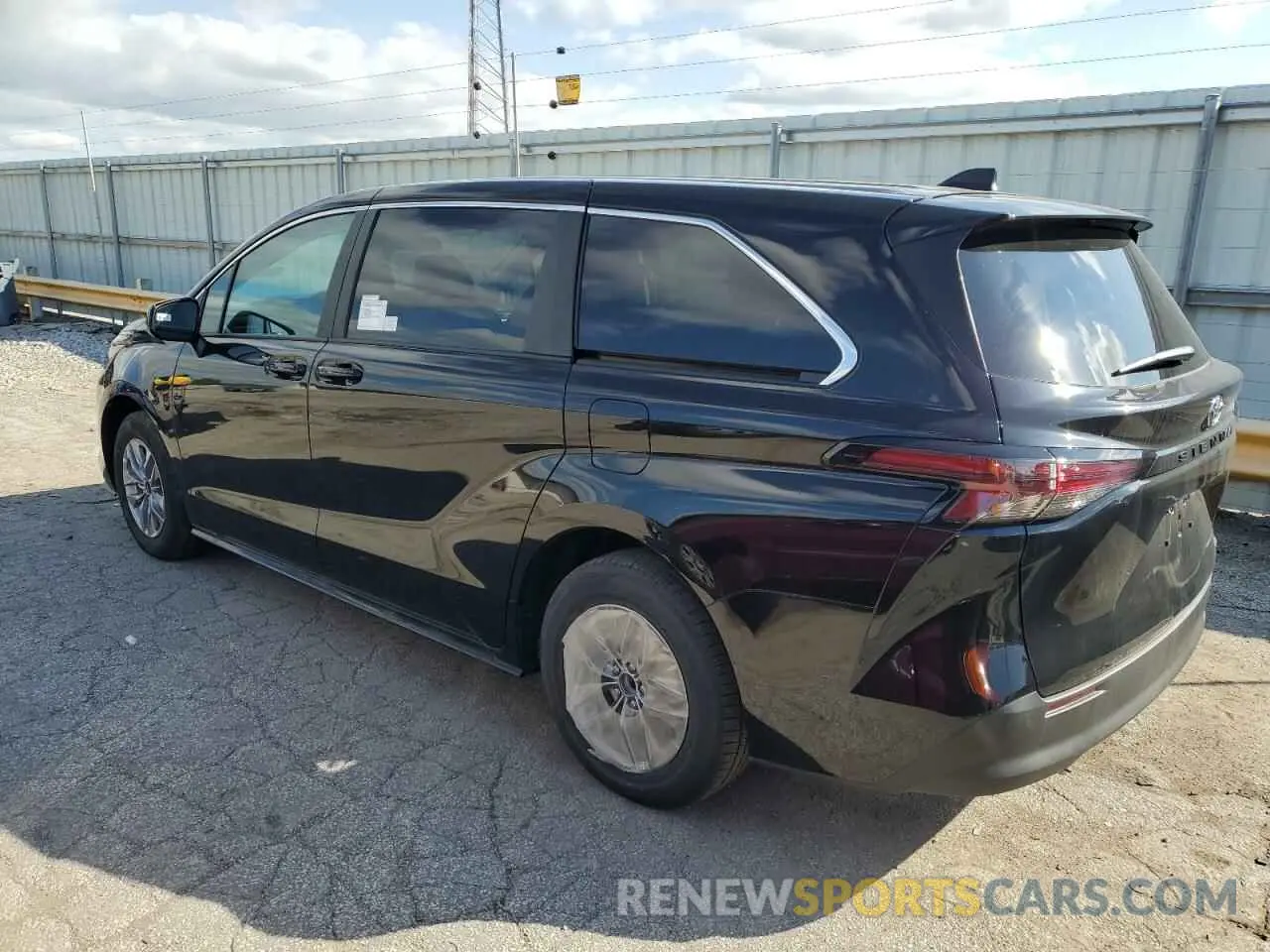 2 Photograph of a damaged car 5TDKRKECXRS200200 TOYOTA All Models 2024