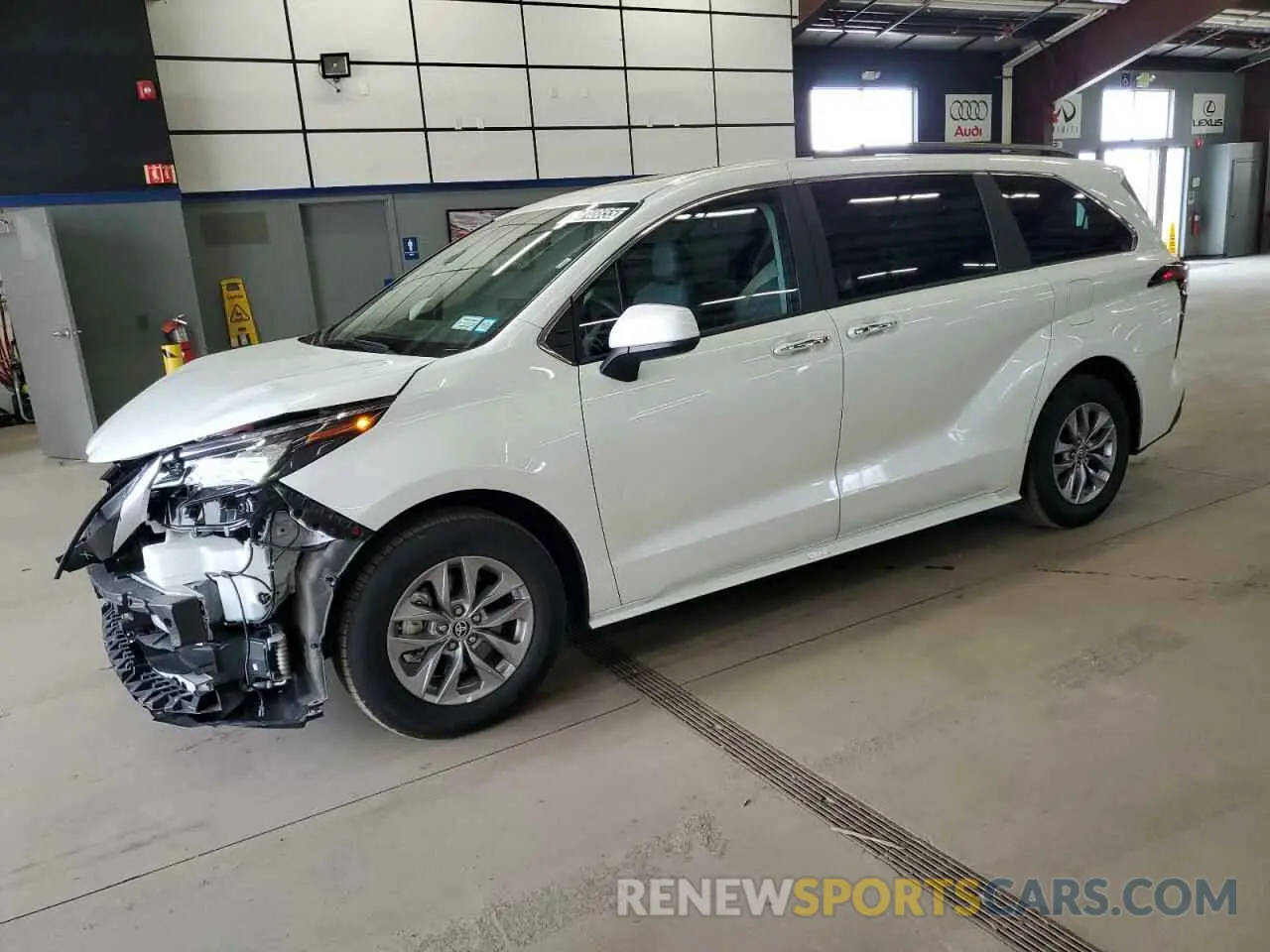 1 Photograph of a damaged car 5TDYRKEC1RS211094 TOYOTA All Models 2024