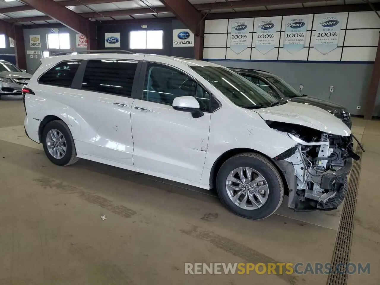 4 Photograph of a damaged car 5TDYRKEC1RS211094 TOYOTA All Models 2024