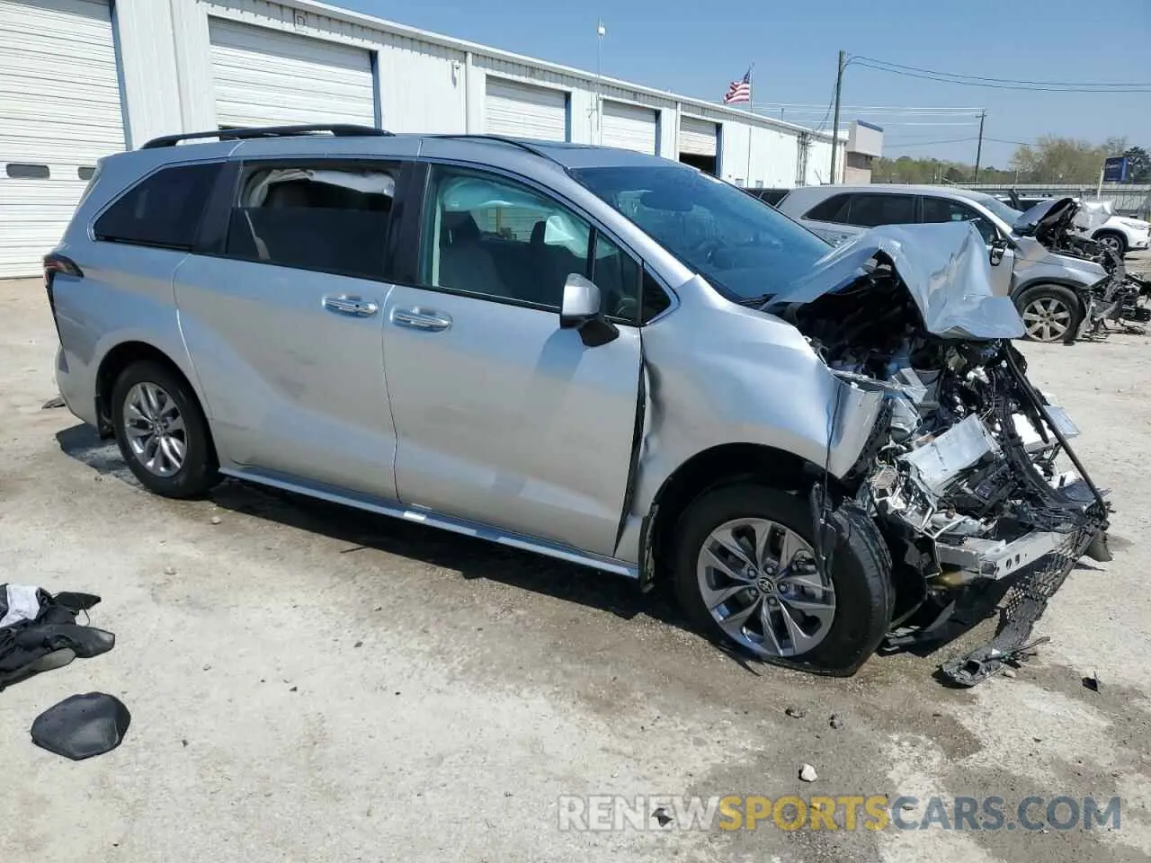 4 Photograph of a damaged car 5TDYRKEC5RS212975 TOYOTA All Models 2024