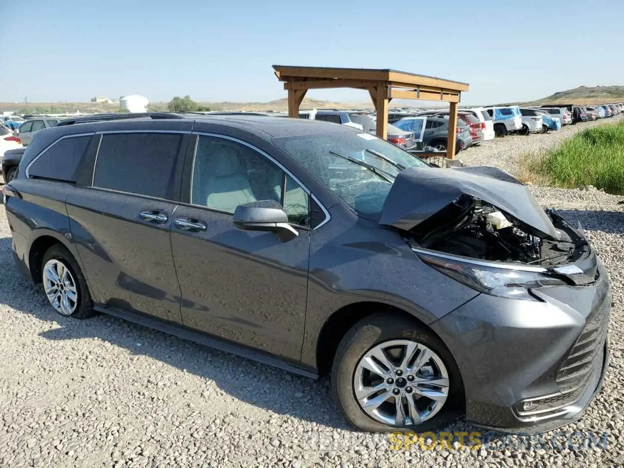 4 Photograph of a damaged car 5TDJRKECXSS254002 TOYOTA All Models 2025
