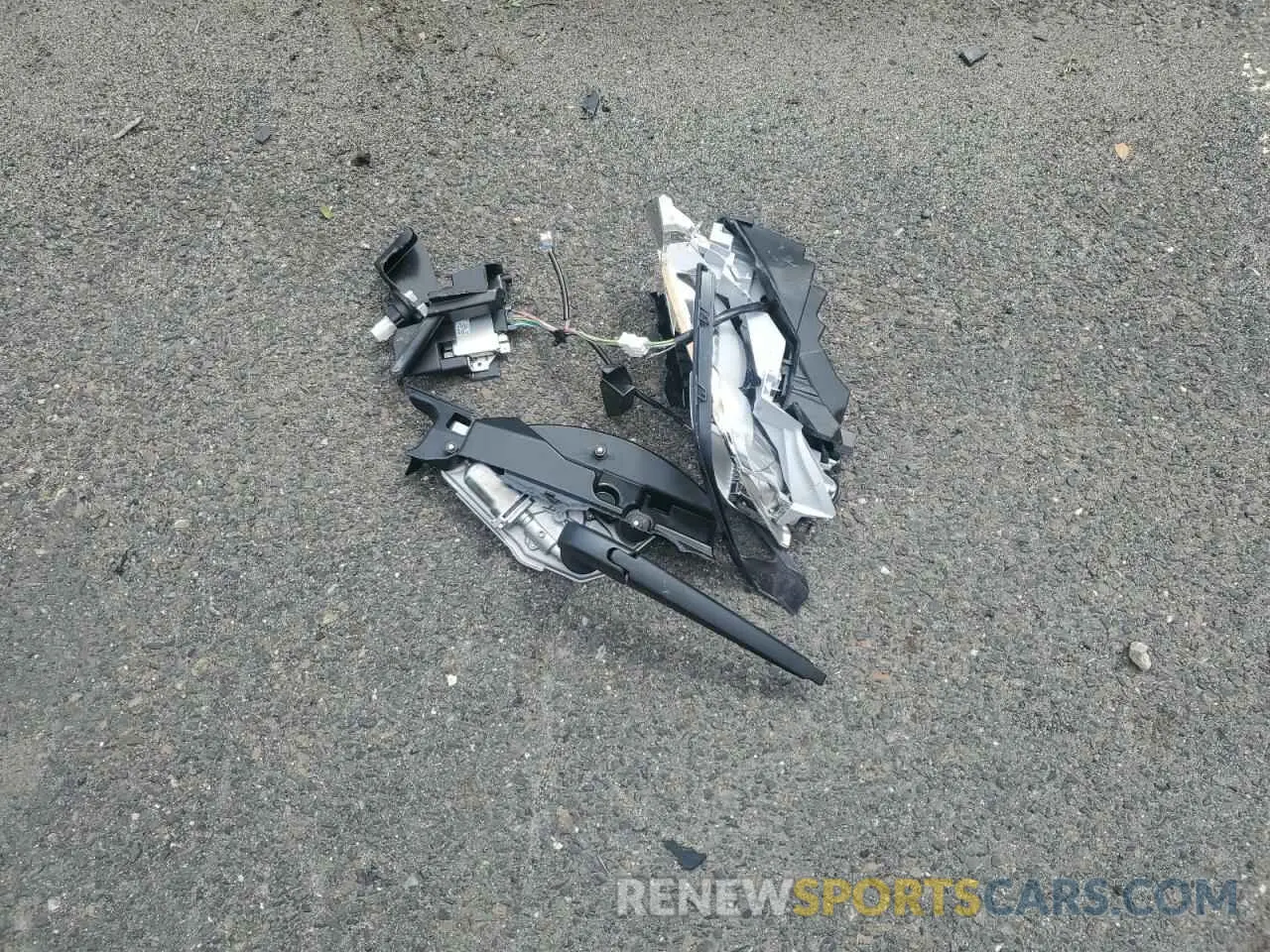 13 Photograph of a damaged car 5TDYRKEC8SS228836 TOYOTA All Models 2025