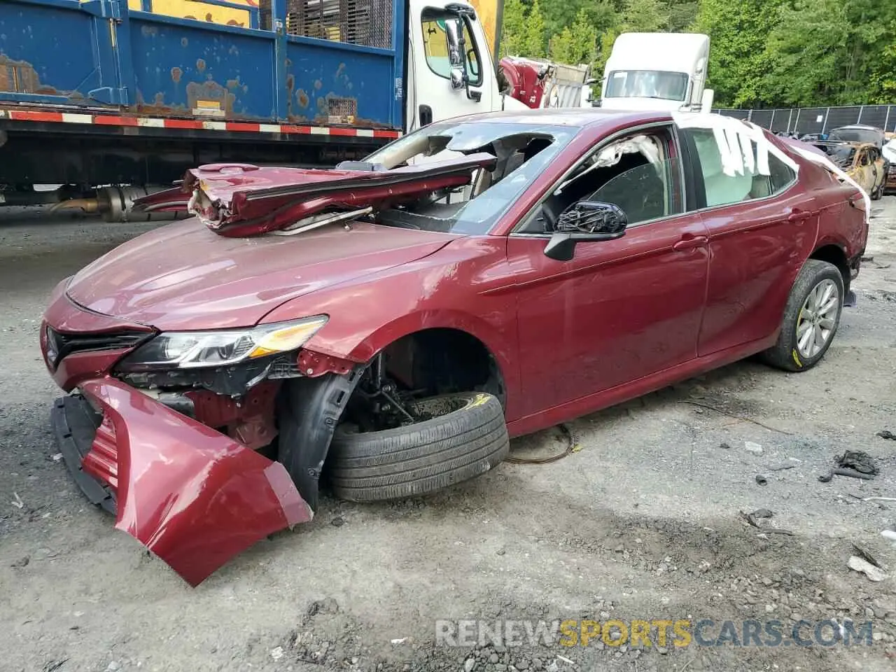 1 Photograph of a damaged car 4T1B11HKXKU258373 TOYOTA ALL OTHER 2019