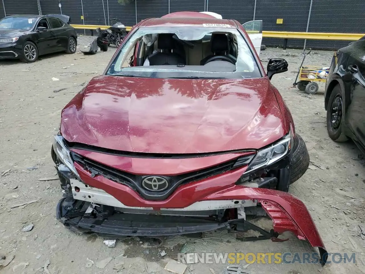5 Photograph of a damaged car 4T1B11HKXKU258373 TOYOTA ALL OTHER 2019
