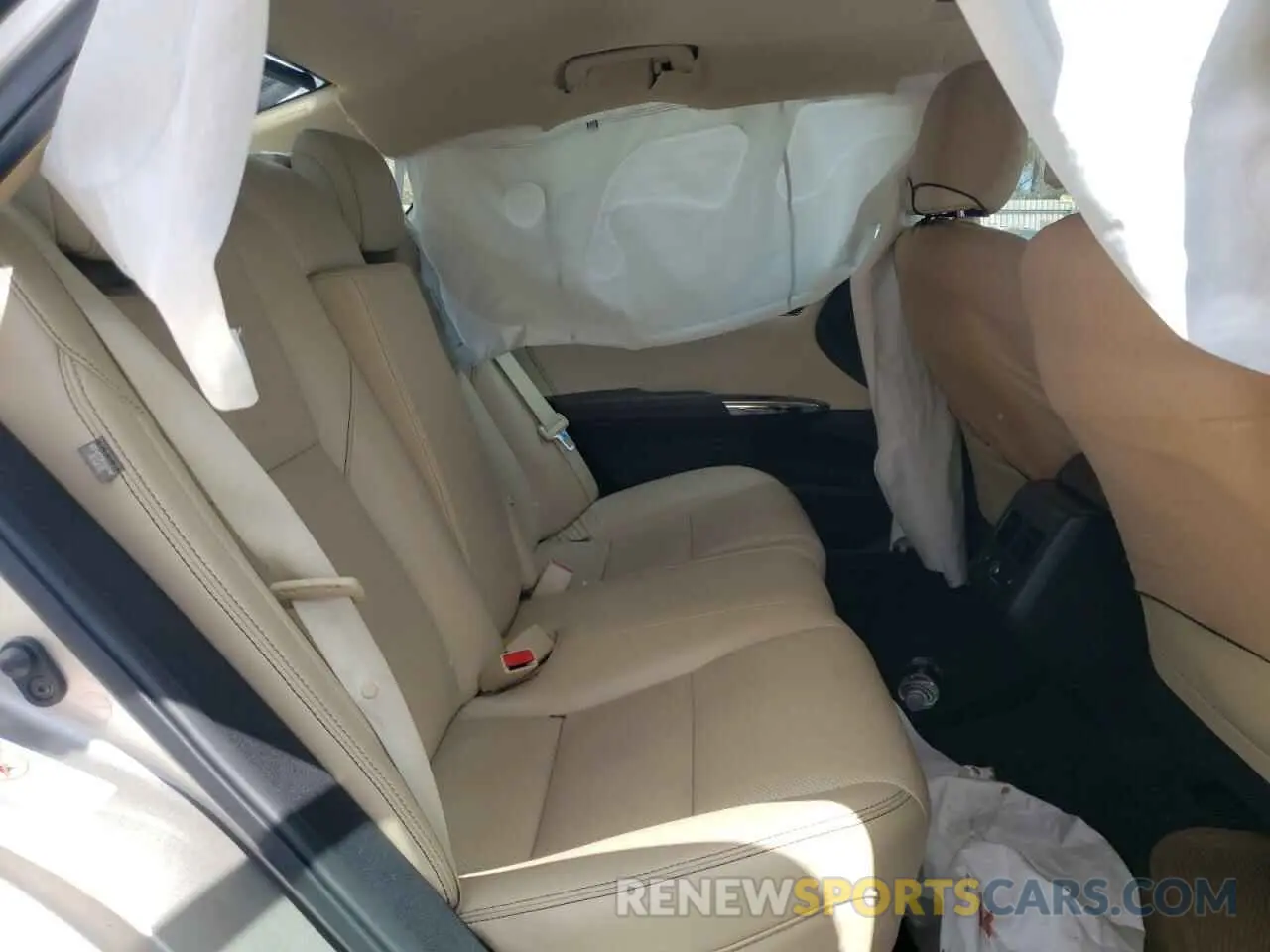 10 Photograph of a damaged car 4T1BK1EB2HU255123 TOYOTA AVALON 2017