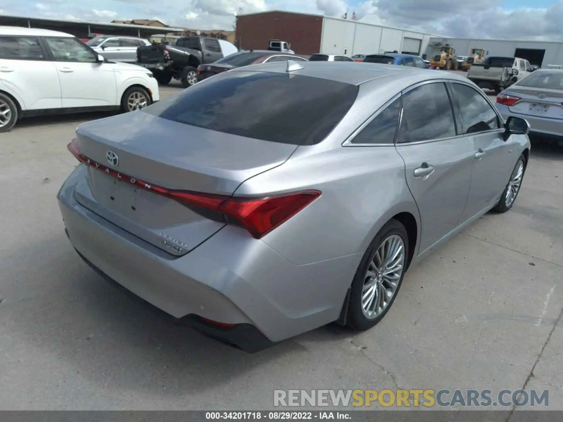 4 Photograph of a damaged car 4T1B21FB0KU007295 TOYOTA AVALON 2019