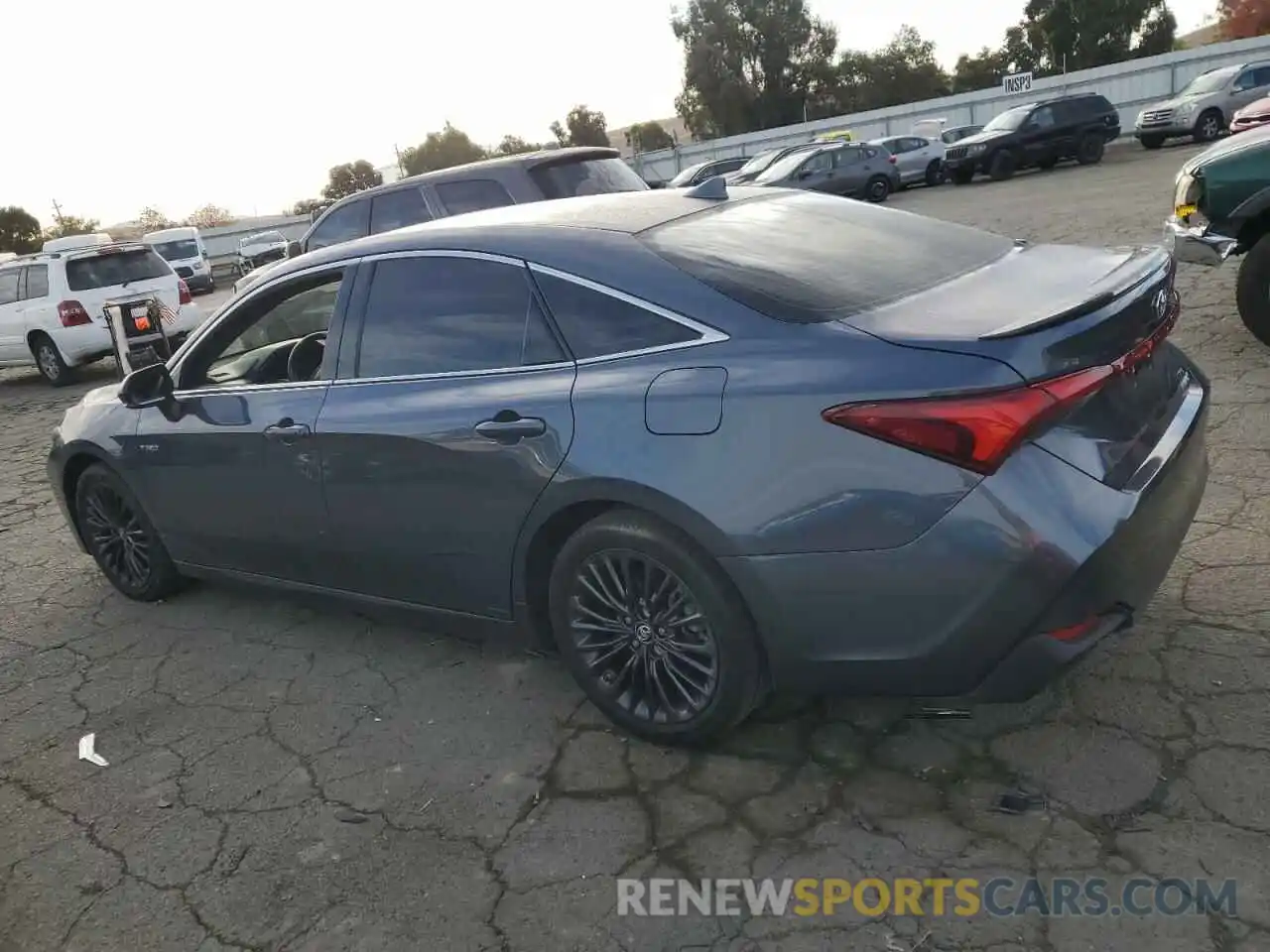 2 Photograph of a damaged car 4T1B21FB1KU003577 TOYOTA AVALON 2019