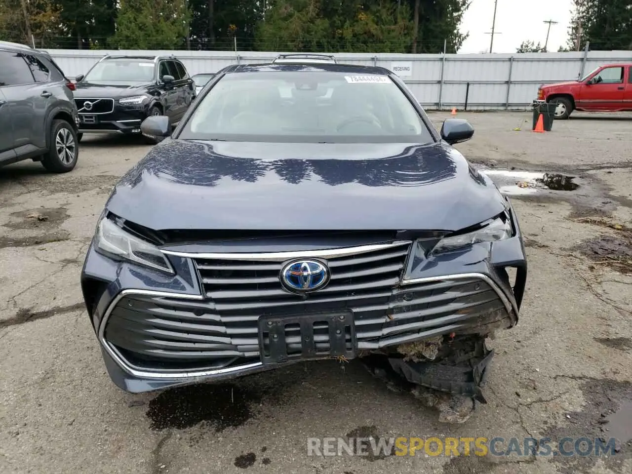 5 Photograph of a damaged car 4T1B21FB2KU005483 TOYOTA AVALON 2019