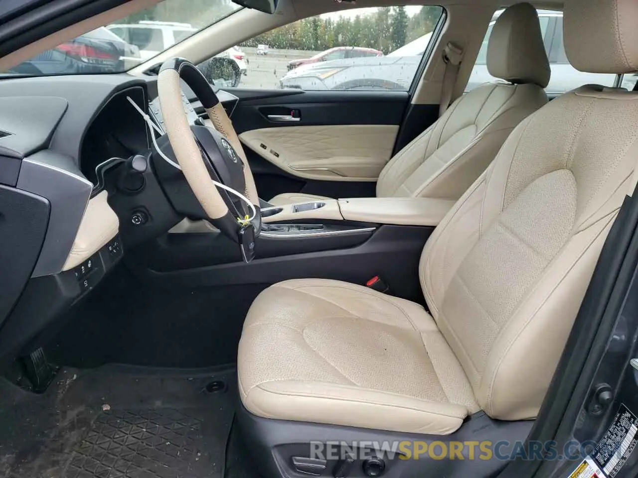 7 Photograph of a damaged car 4T1B21FB2KU005483 TOYOTA AVALON 2019