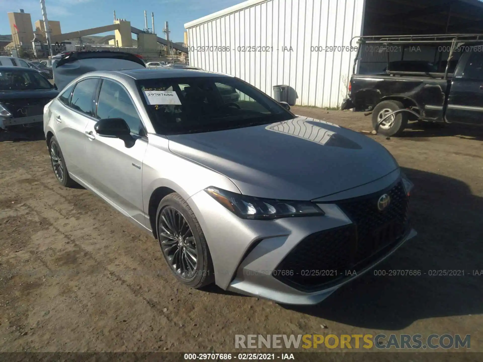 1 Photograph of a damaged car 4T1B21FB2KU006536 TOYOTA AVALON 2019