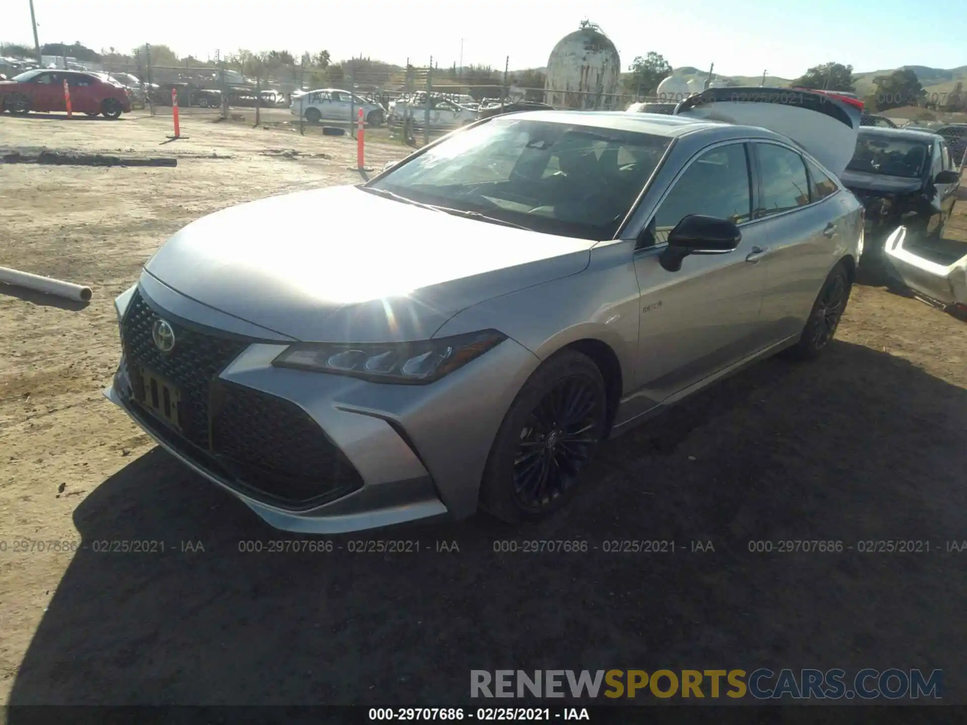 2 Photograph of a damaged car 4T1B21FB2KU006536 TOYOTA AVALON 2019