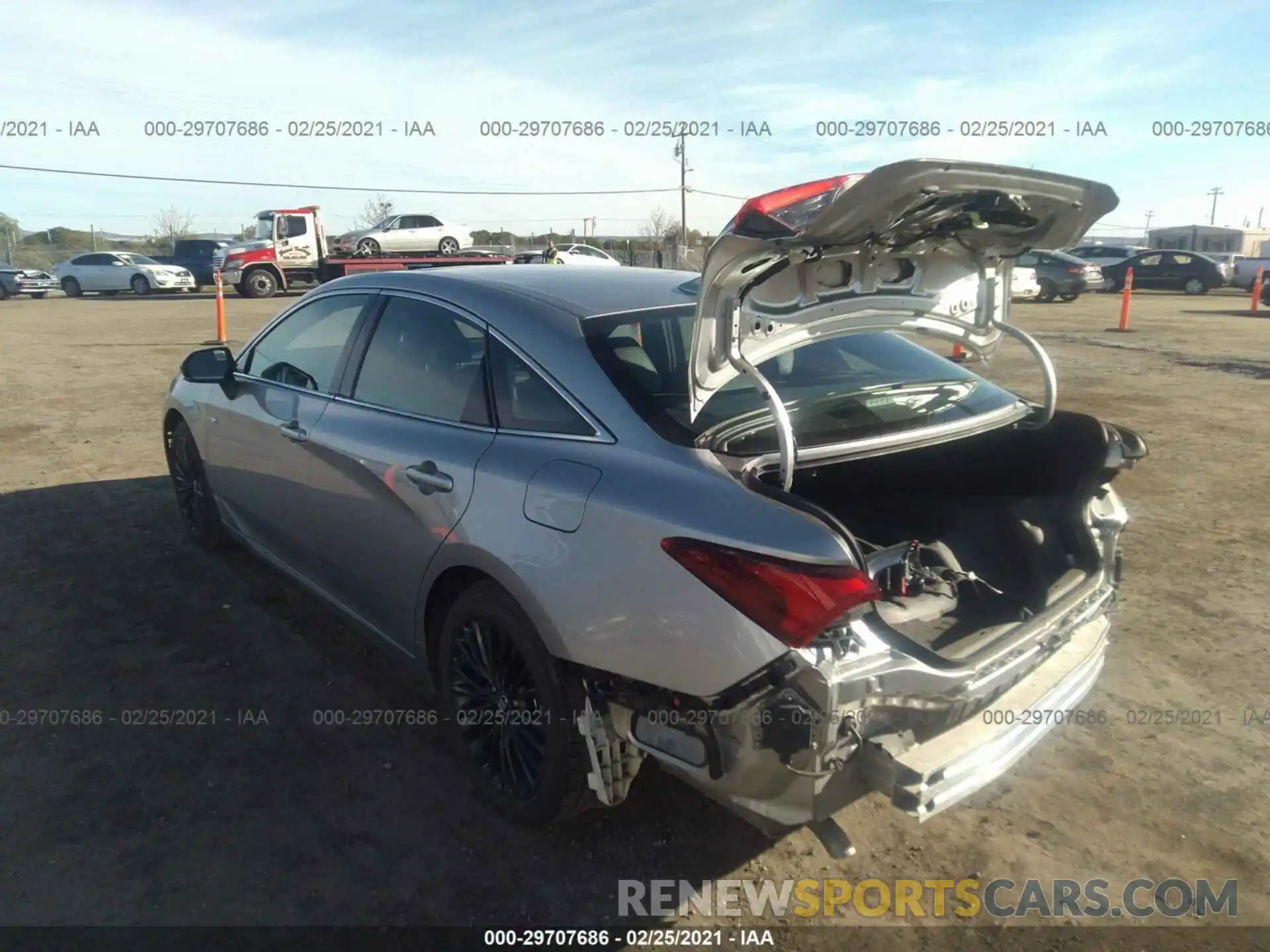 3 Photograph of a damaged car 4T1B21FB2KU006536 TOYOTA AVALON 2019