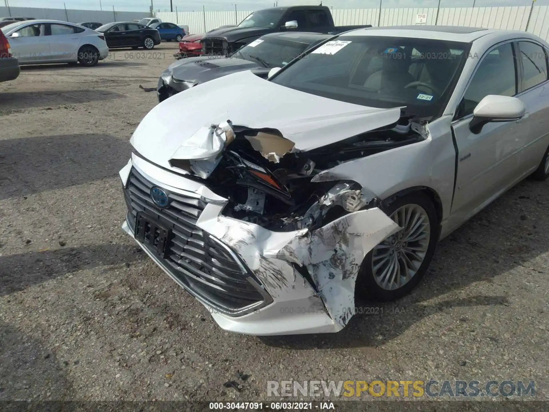 6 Photograph of a damaged car 4T1B21FB2KU006651 TOYOTA AVALON 2019