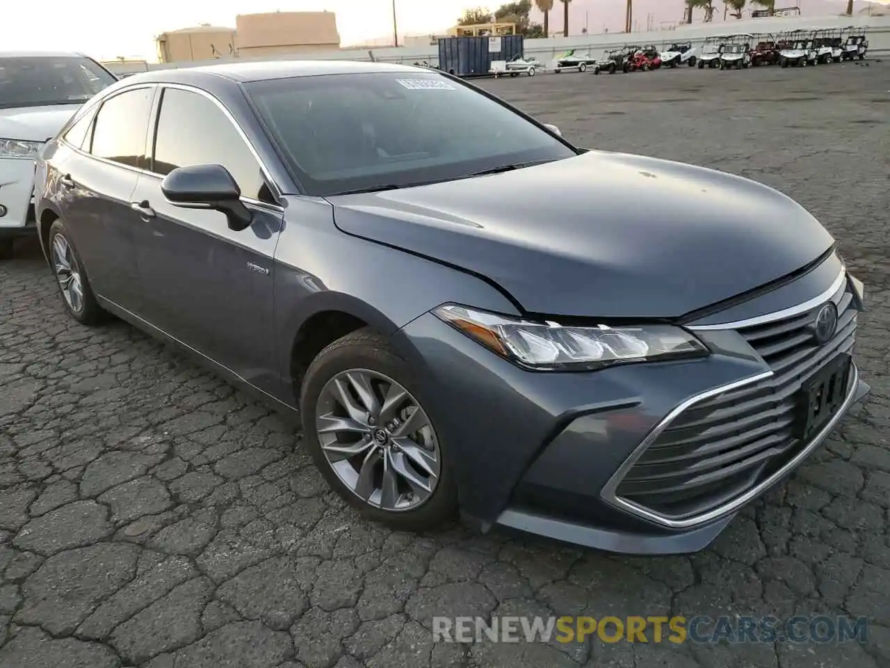 4 Photograph of a damaged car 4T1B21FB3KU007291 TOYOTA AVALON 2019