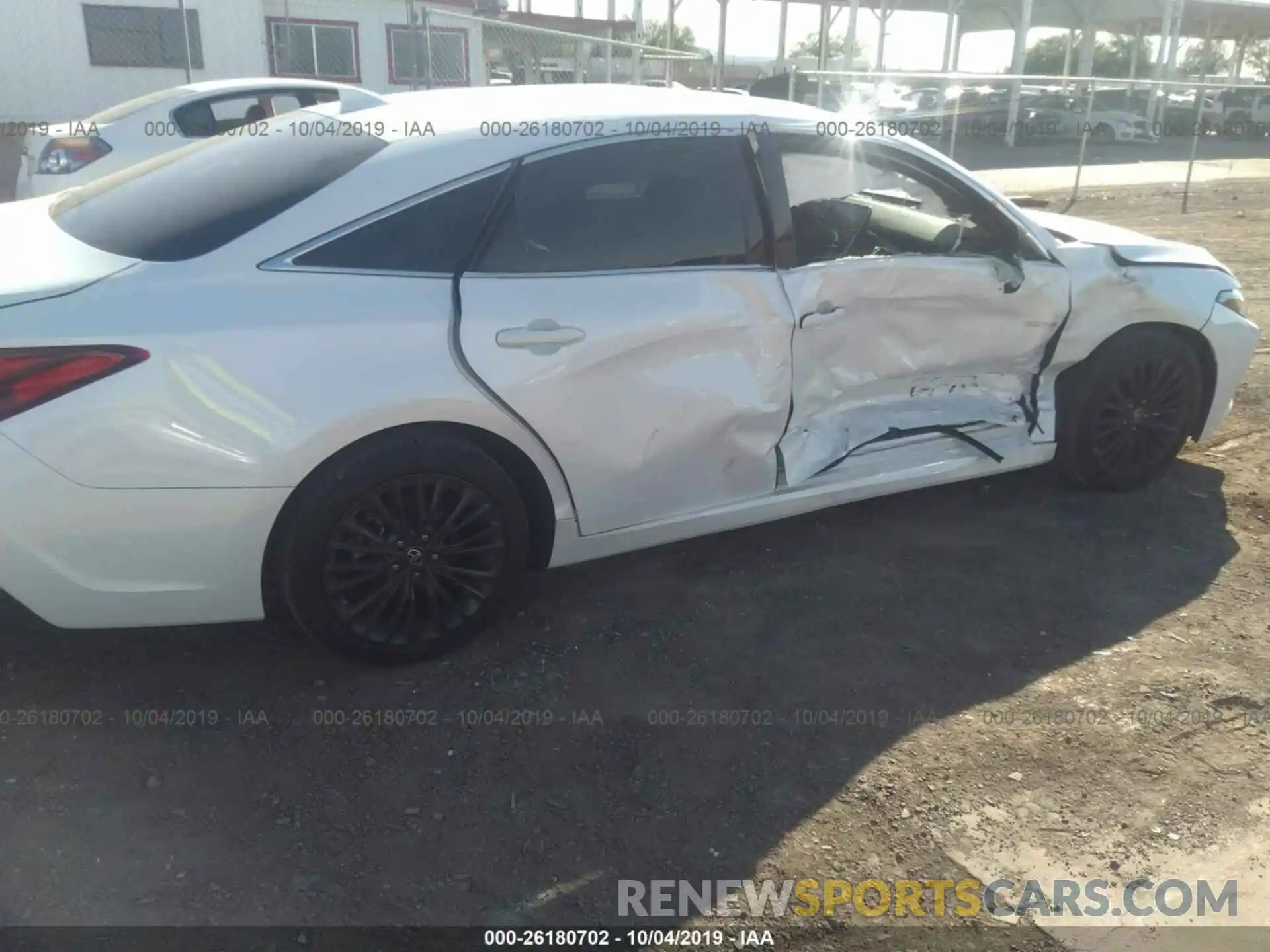 6 Photograph of a damaged car 4T1B21FB4KU005856 TOYOTA AVALON 2019