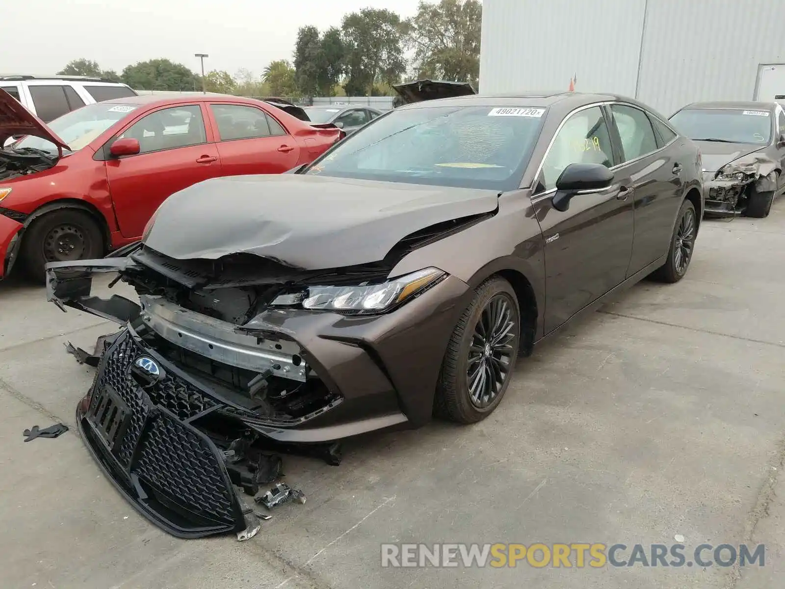 2 Photograph of a damaged car 4T1B21FB5KU009155 TOYOTA AVALON 2019