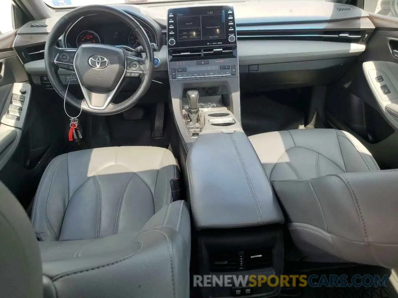 8 Photograph of a damaged car 4T1B21FB6KU004885 TOYOTA AVALON 2019