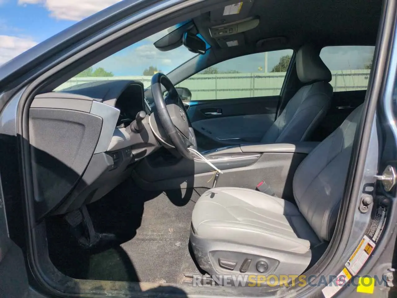 7 Photograph of a damaged car 4T1B21FB6KU006295 TOYOTA AVALON 2019
