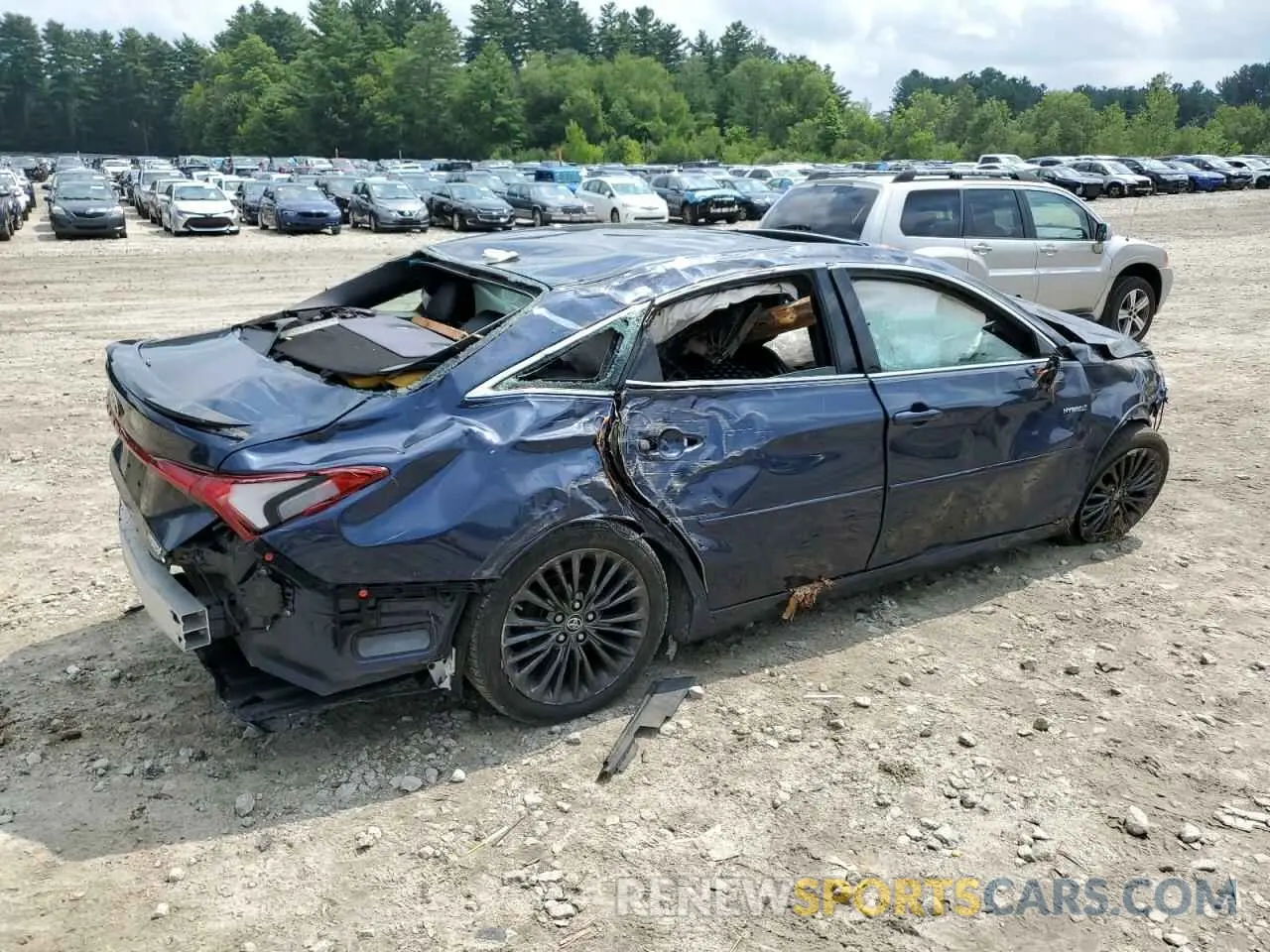 3 Photograph of a damaged car 4T1B21FB6KU006927 TOYOTA AVALON 2019