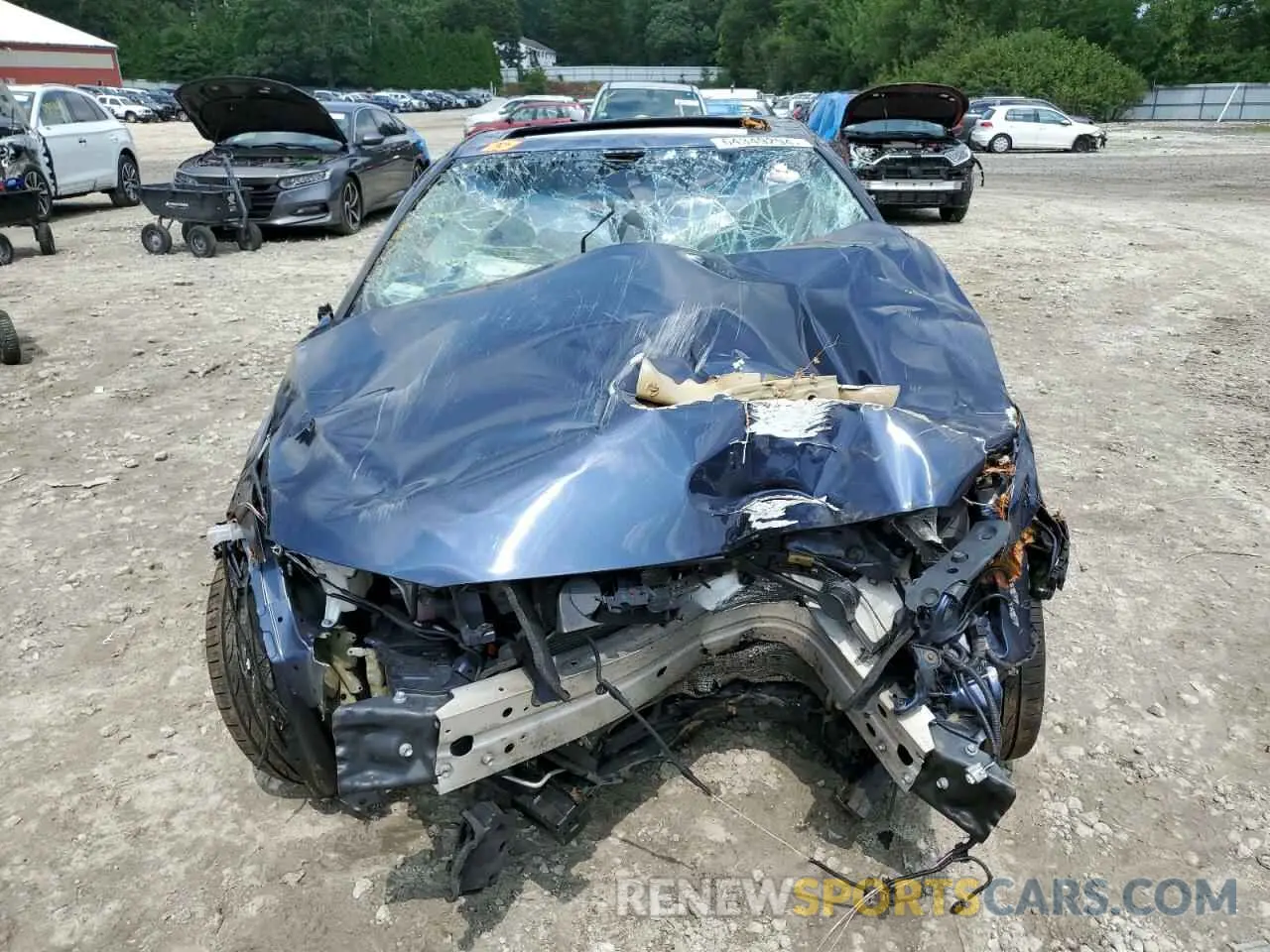 5 Photograph of a damaged car 4T1B21FB6KU006927 TOYOTA AVALON 2019