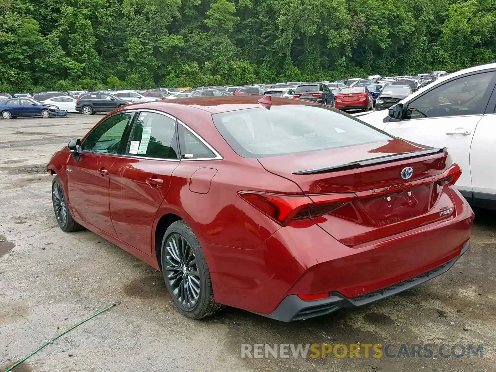 3 Photograph of a damaged car 4T1B21FB7KU003003 TOYOTA AVALON 2019