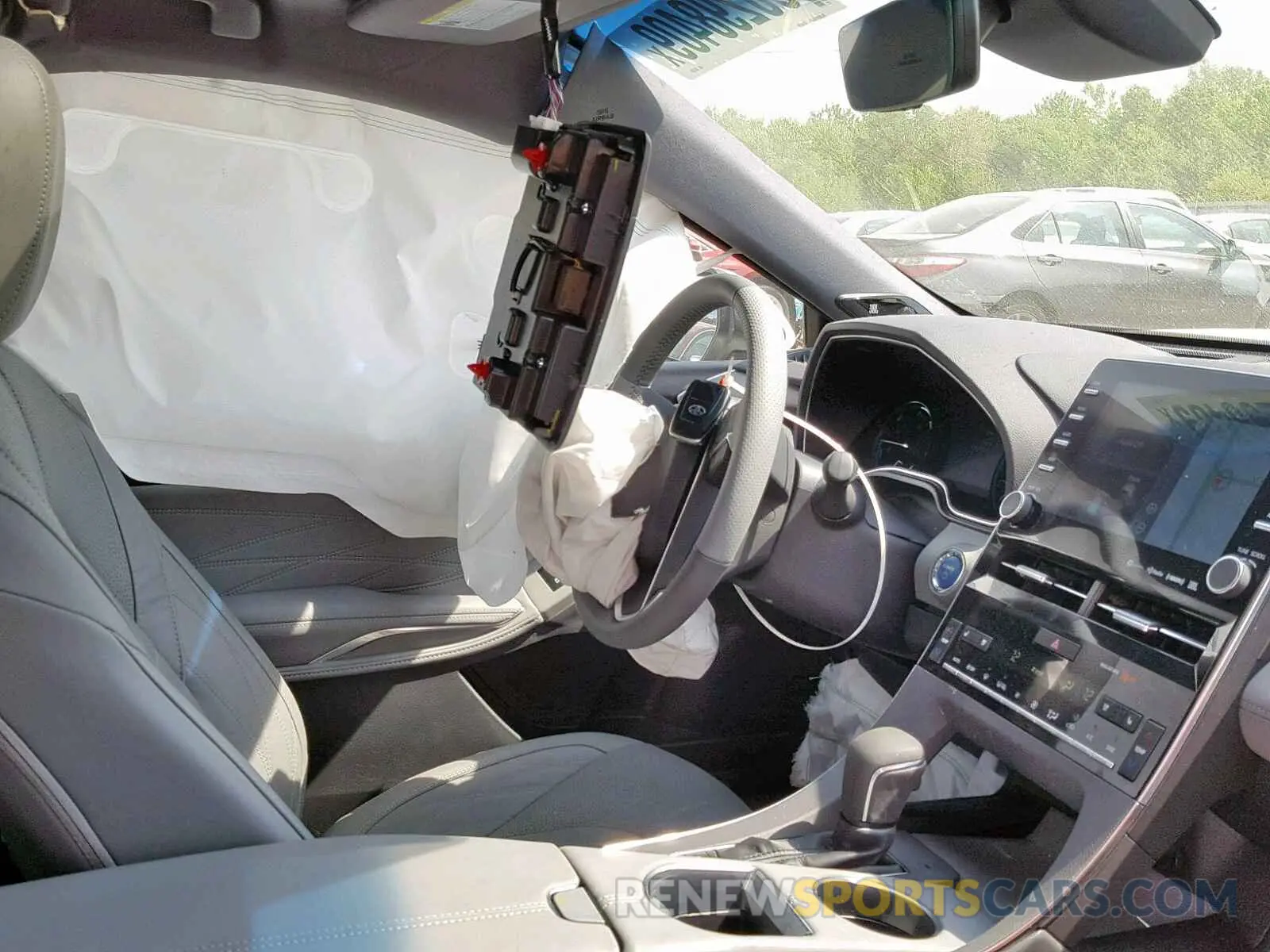 5 Photograph of a damaged car 4T1B21FB7KU007679 TOYOTA AVALON 2019