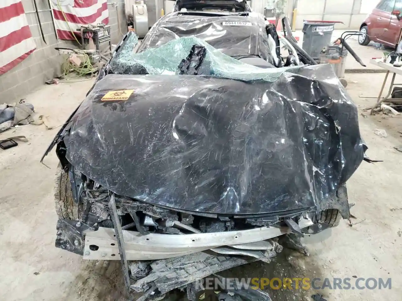 5 Photograph of a damaged car 4T1B21FB8KU004323 TOYOTA AVALON 2019