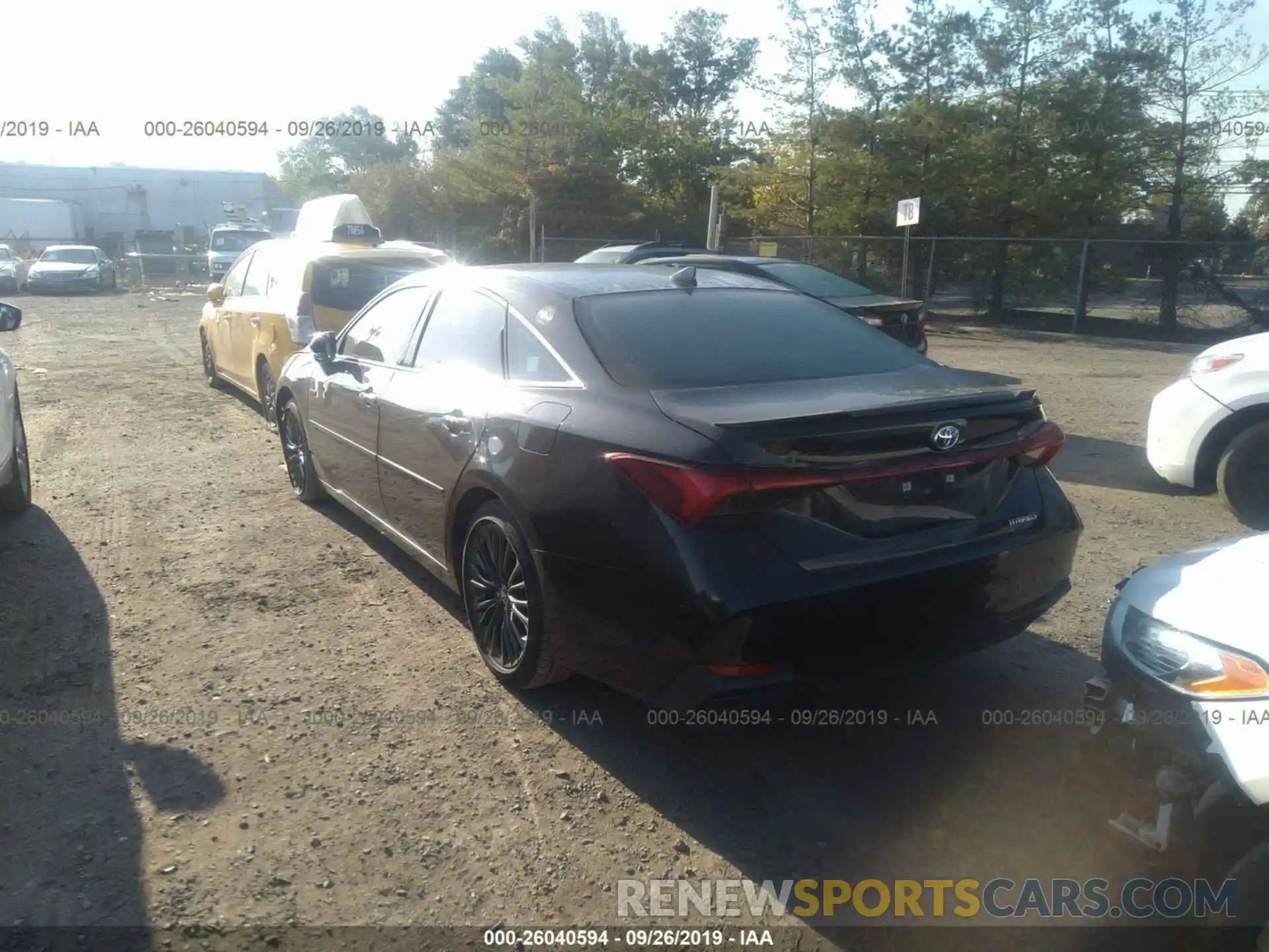 3 Photograph of a damaged car 4T1B21FB8KU004502 TOYOTA AVALON 2019