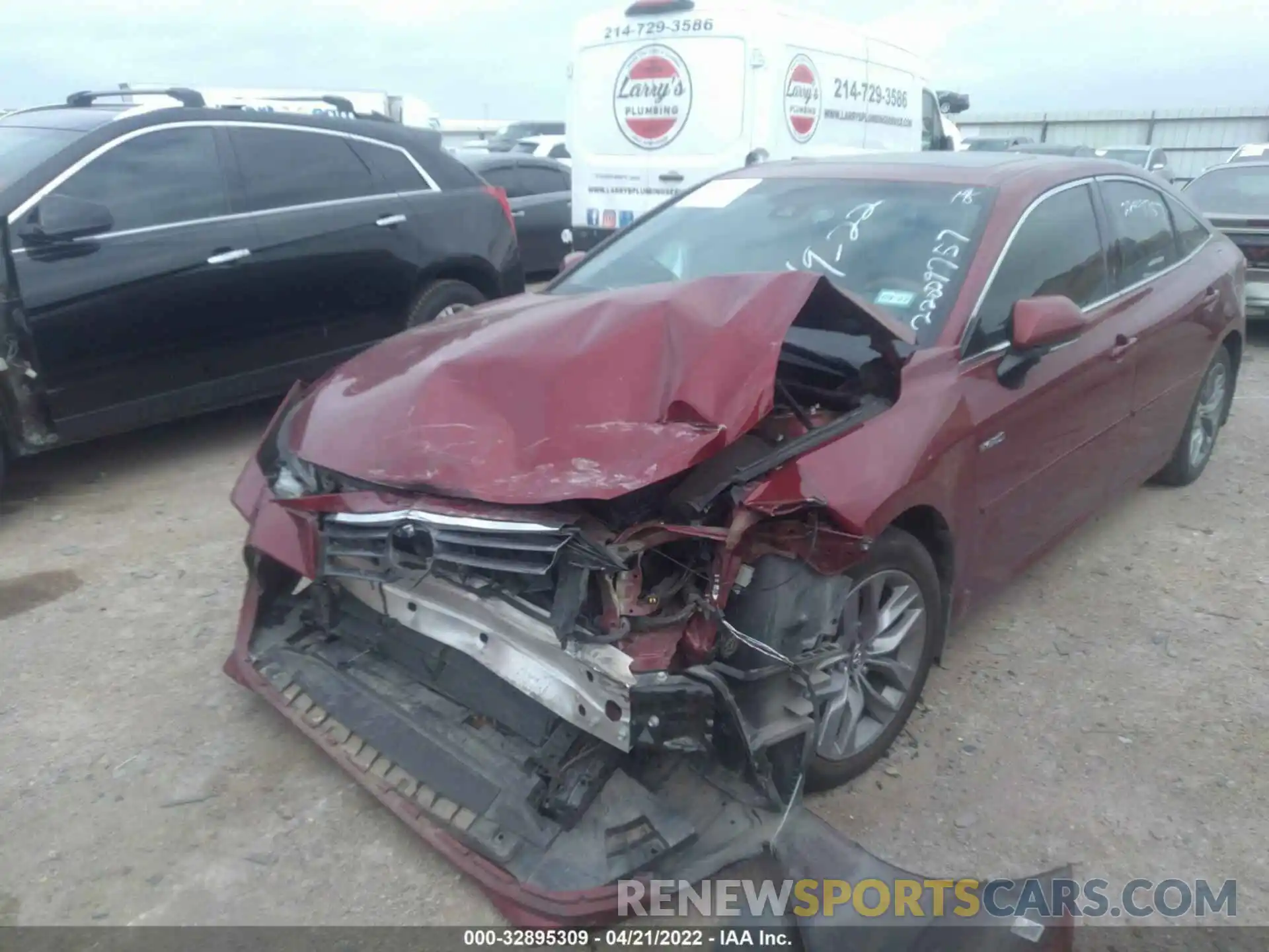 6 Photograph of a damaged car 4T1B21FB8KU004693 TOYOTA AVALON 2019