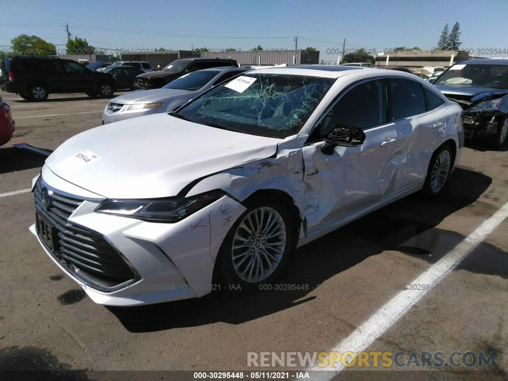 2 Photograph of a damaged car 4T1B21FB8KU005858 TOYOTA AVALON 2019