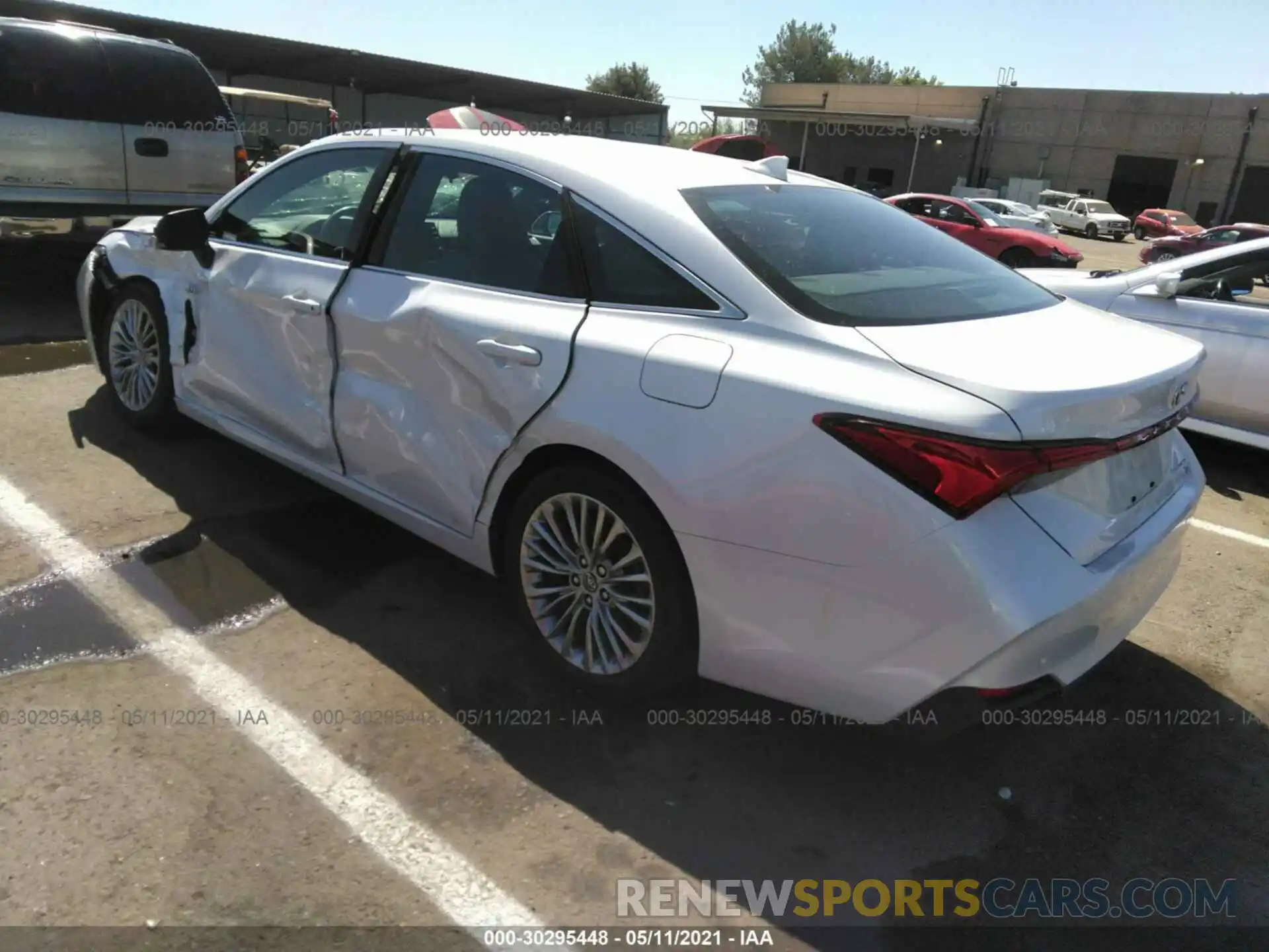 3 Photograph of a damaged car 4T1B21FB8KU005858 TOYOTA AVALON 2019