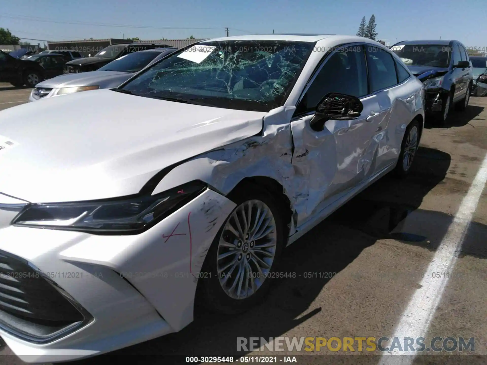 6 Photograph of a damaged car 4T1B21FB8KU005858 TOYOTA AVALON 2019