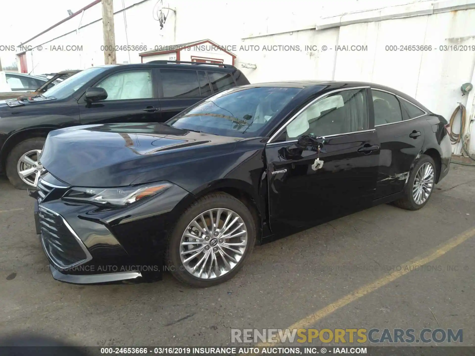 2 Photograph of a damaged car 4T1B21FBXKU001116 TOYOTA AVALON 2019