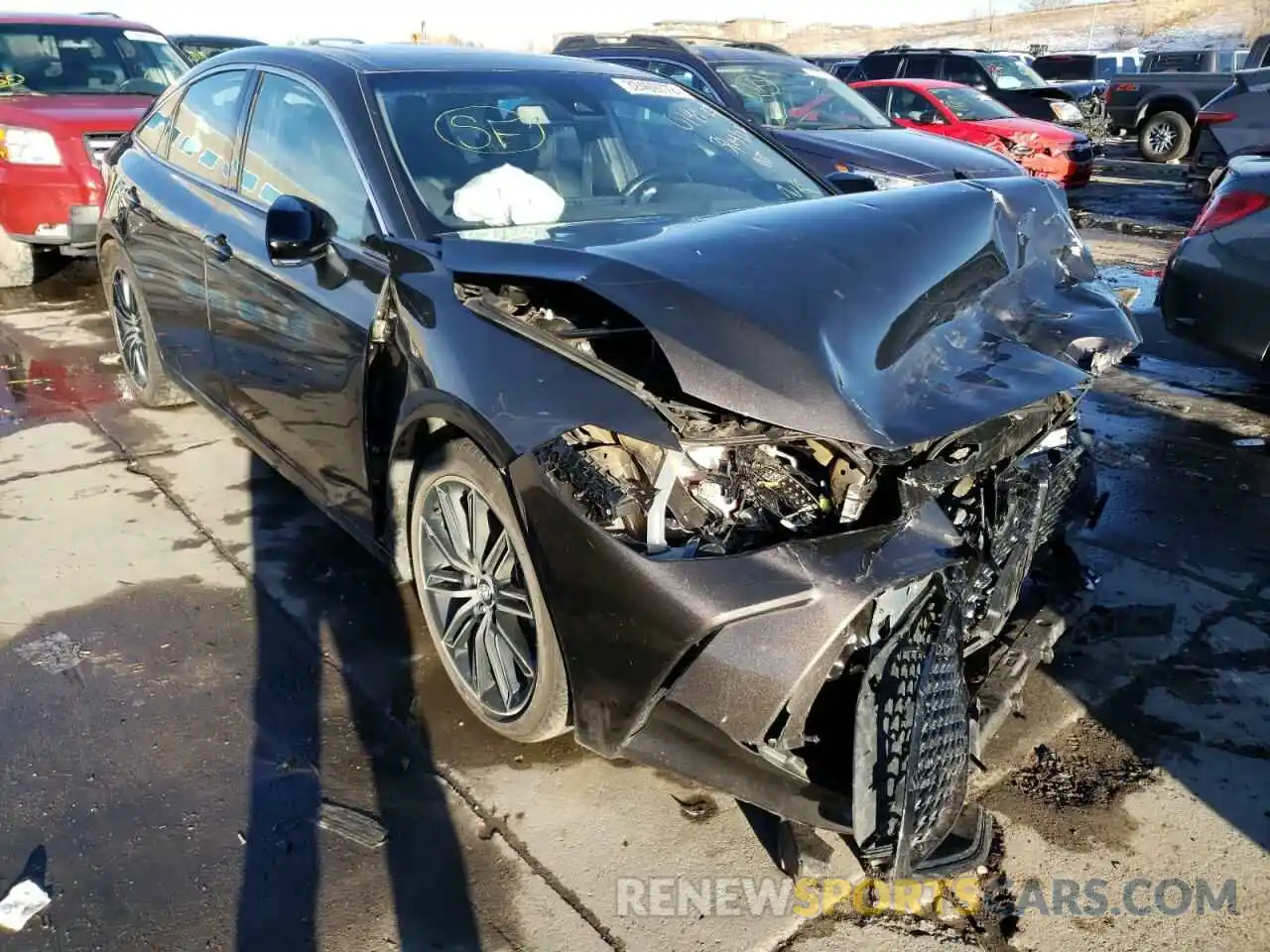 1 Photograph of a damaged car 4T1BZ1FB0KU007759 TOYOTA AVALON 2019