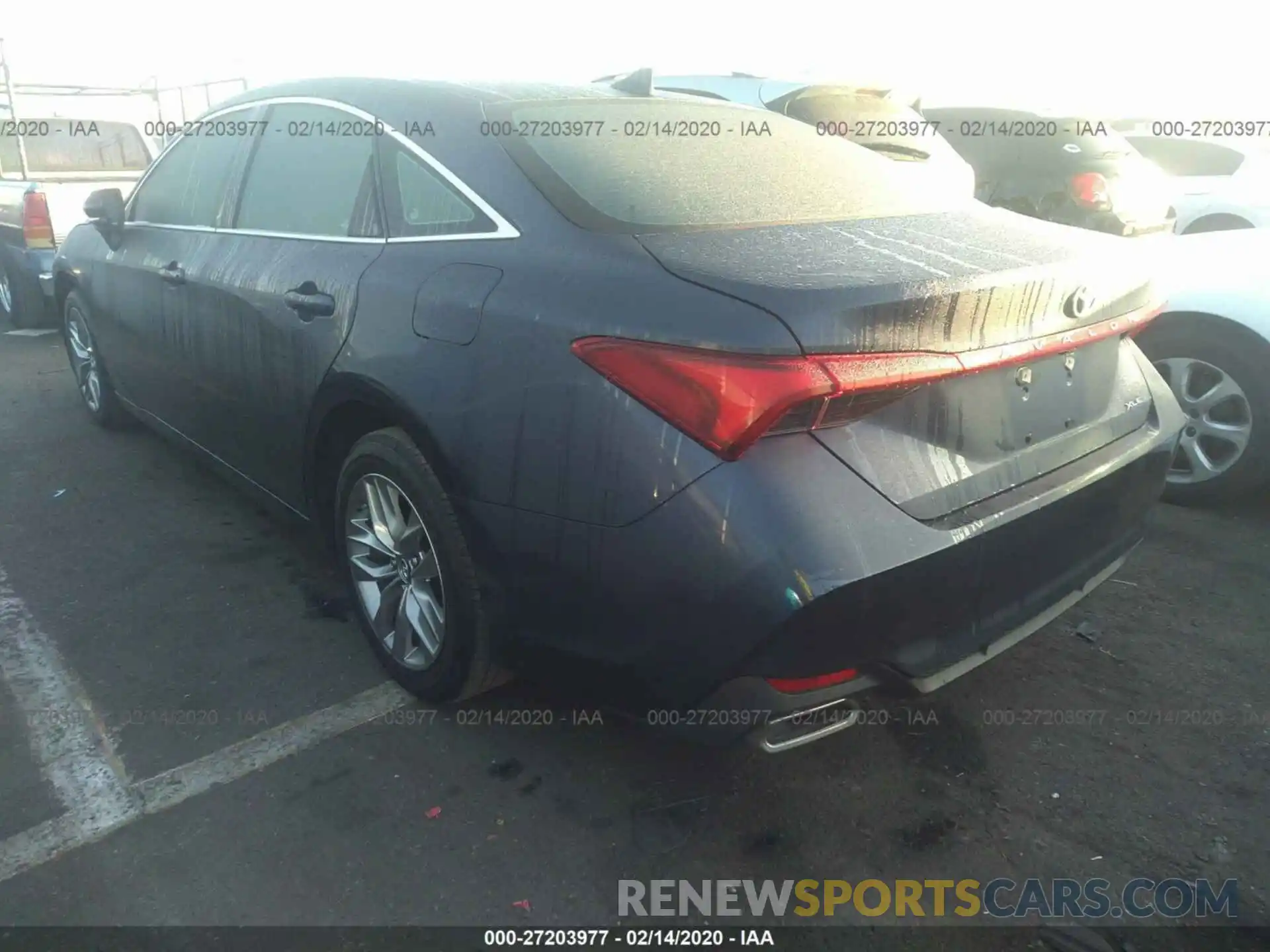 3 Photograph of a damaged car 4T1BZ1FB0KU010225 TOYOTA AVALON 2019