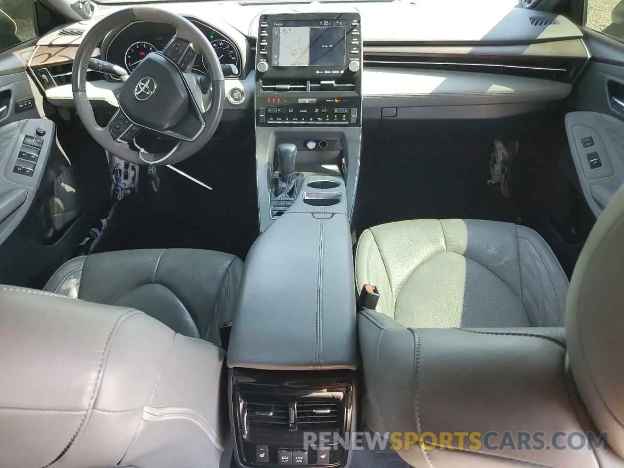 8 Photograph of a damaged car 4T1BZ1FB0KU011584 TOYOTA AVALON 2019