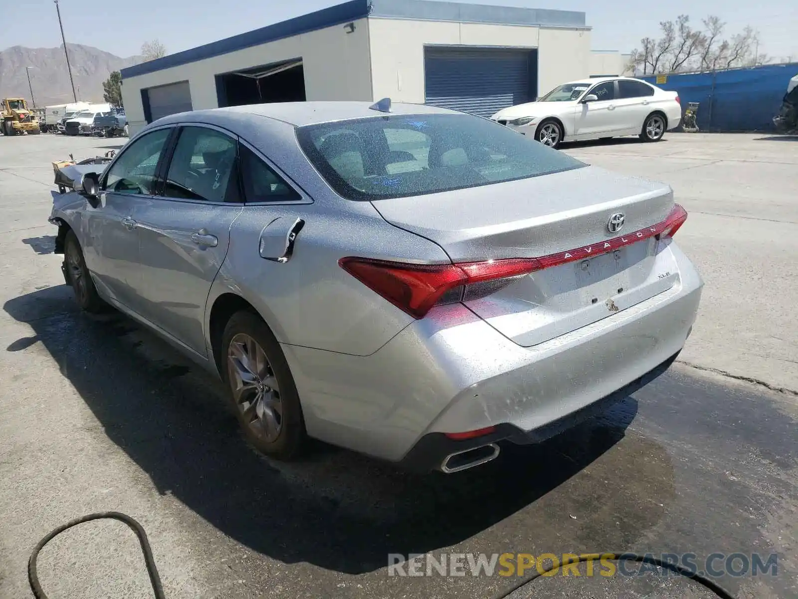 3 Photograph of a damaged car 4T1BZ1FB0KU011651 TOYOTA AVALON 2019