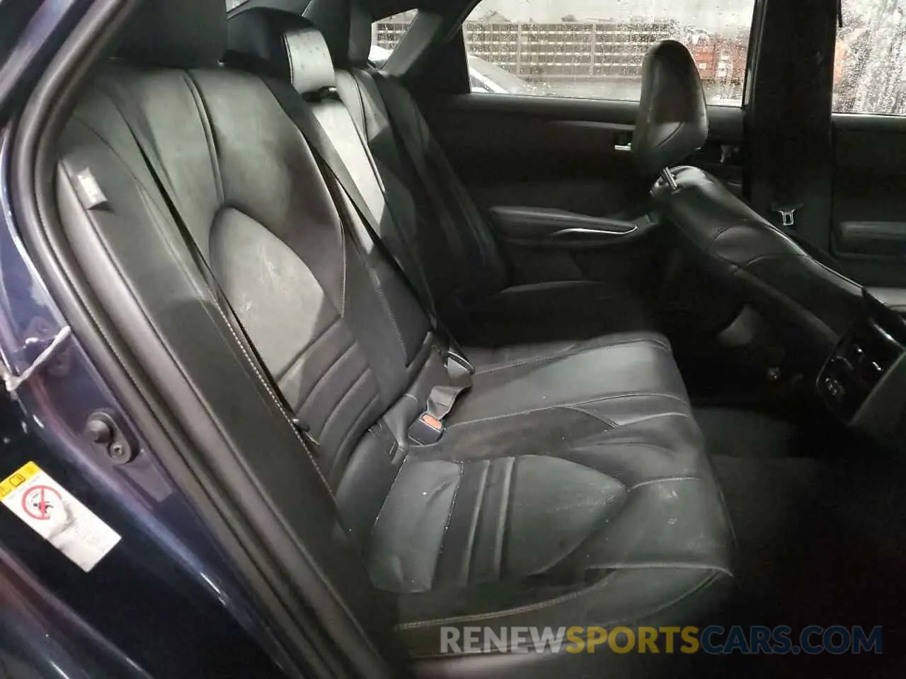 10 Photograph of a damaged car 4T1BZ1FB0KU016719 TOYOTA AVALON 2019