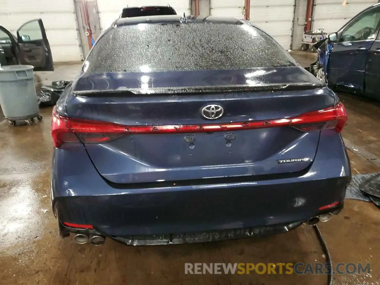 6 Photograph of a damaged car 4T1BZ1FB0KU016719 TOYOTA AVALON 2019