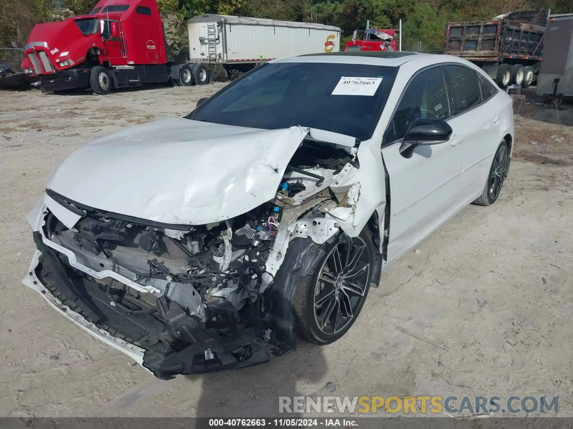 2 Photograph of a damaged car 4T1BZ1FB0KU020558 TOYOTA AVALON 2019