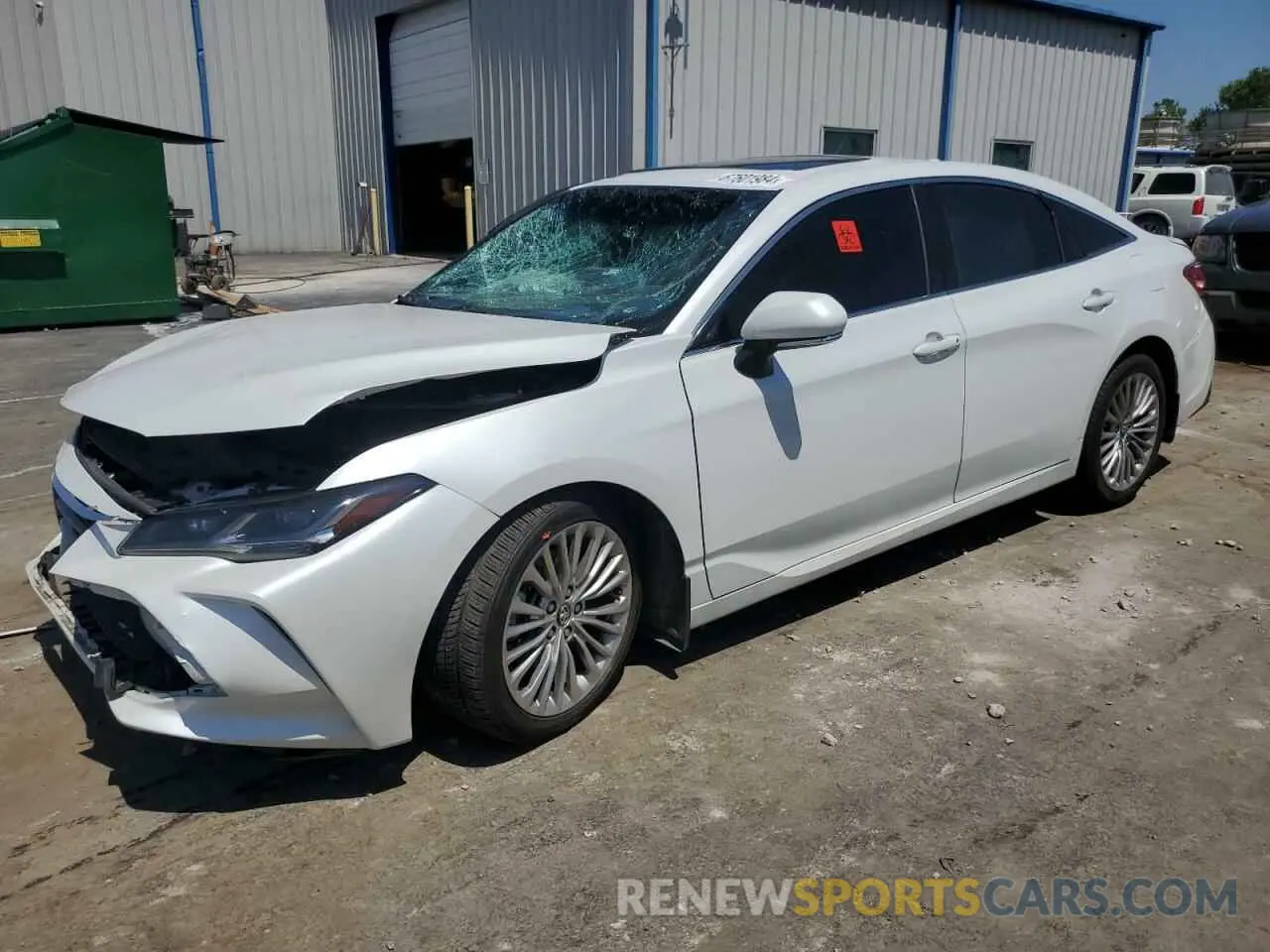1 Photograph of a damaged car 4T1BZ1FB0KU021550 TOYOTA AVALON 2019