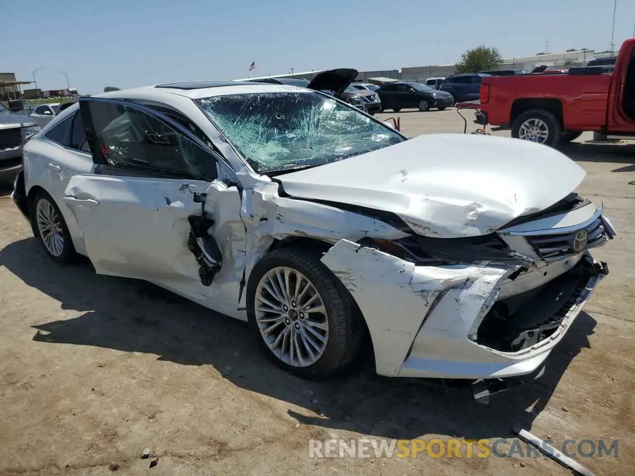 4 Photograph of a damaged car 4T1BZ1FB0KU021550 TOYOTA AVALON 2019