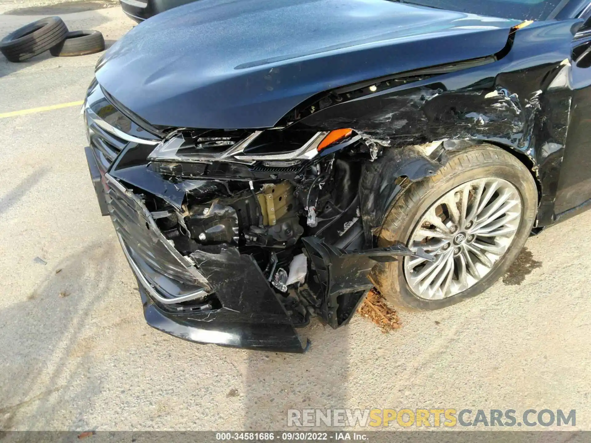 6 Photograph of a damaged car 4T1BZ1FB0KU031172 TOYOTA AVALON 2019