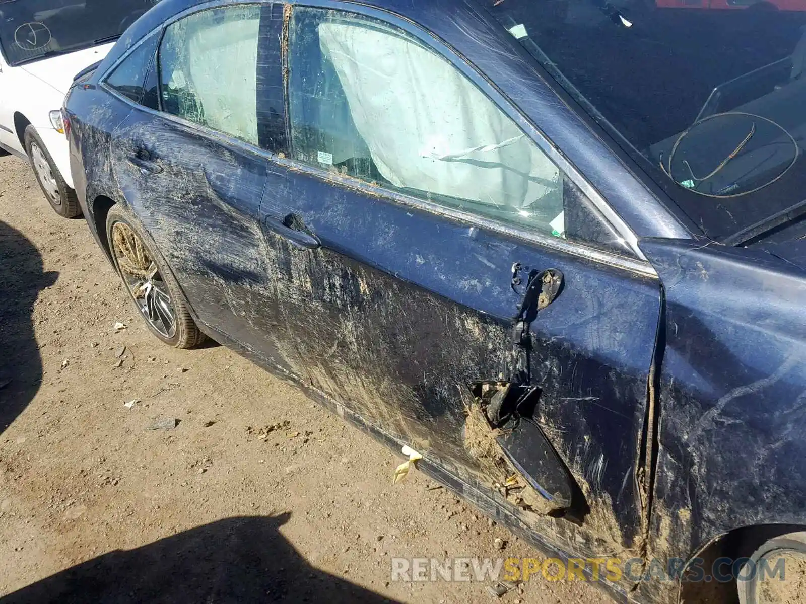 9 Photograph of a damaged car 4T1BZ1FB1KU009018 TOYOTA AVALON 2019