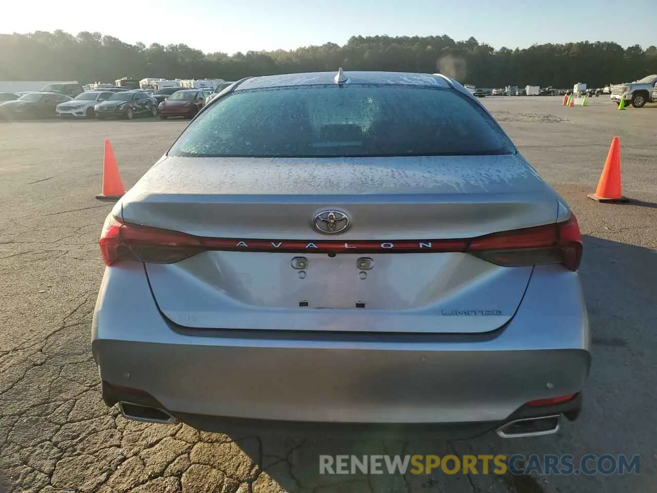 6 Photograph of a damaged car 4T1BZ1FB1KU017698 TOYOTA AVALON 2019