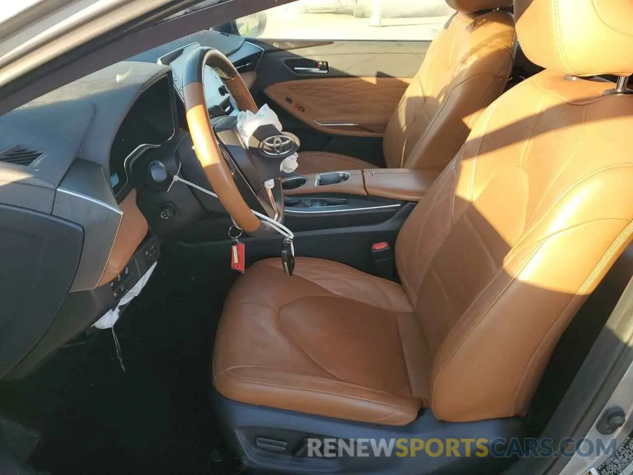 7 Photograph of a damaged car 4T1BZ1FB1KU017698 TOYOTA AVALON 2019