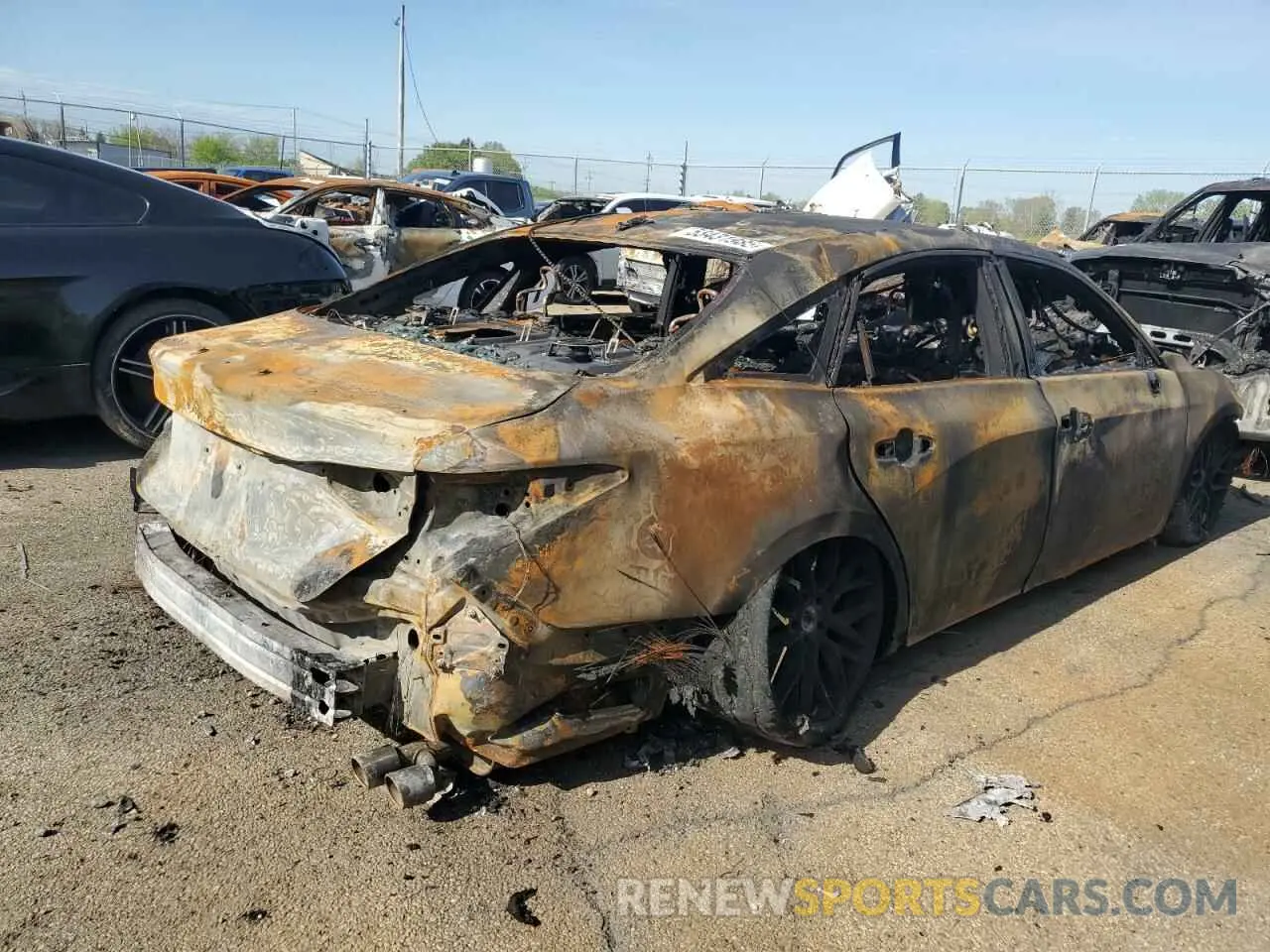 3 Photograph of a damaged car 4T1BZ1FB1KU019726 TOYOTA AVALON 2019