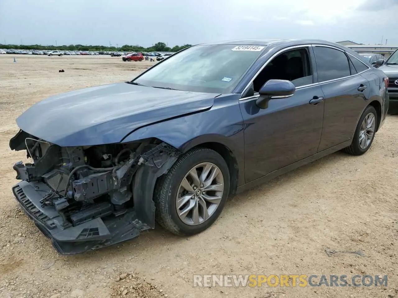 1 Photograph of a damaged car 4T1BZ1FB1KU030015 TOYOTA AVALON 2019