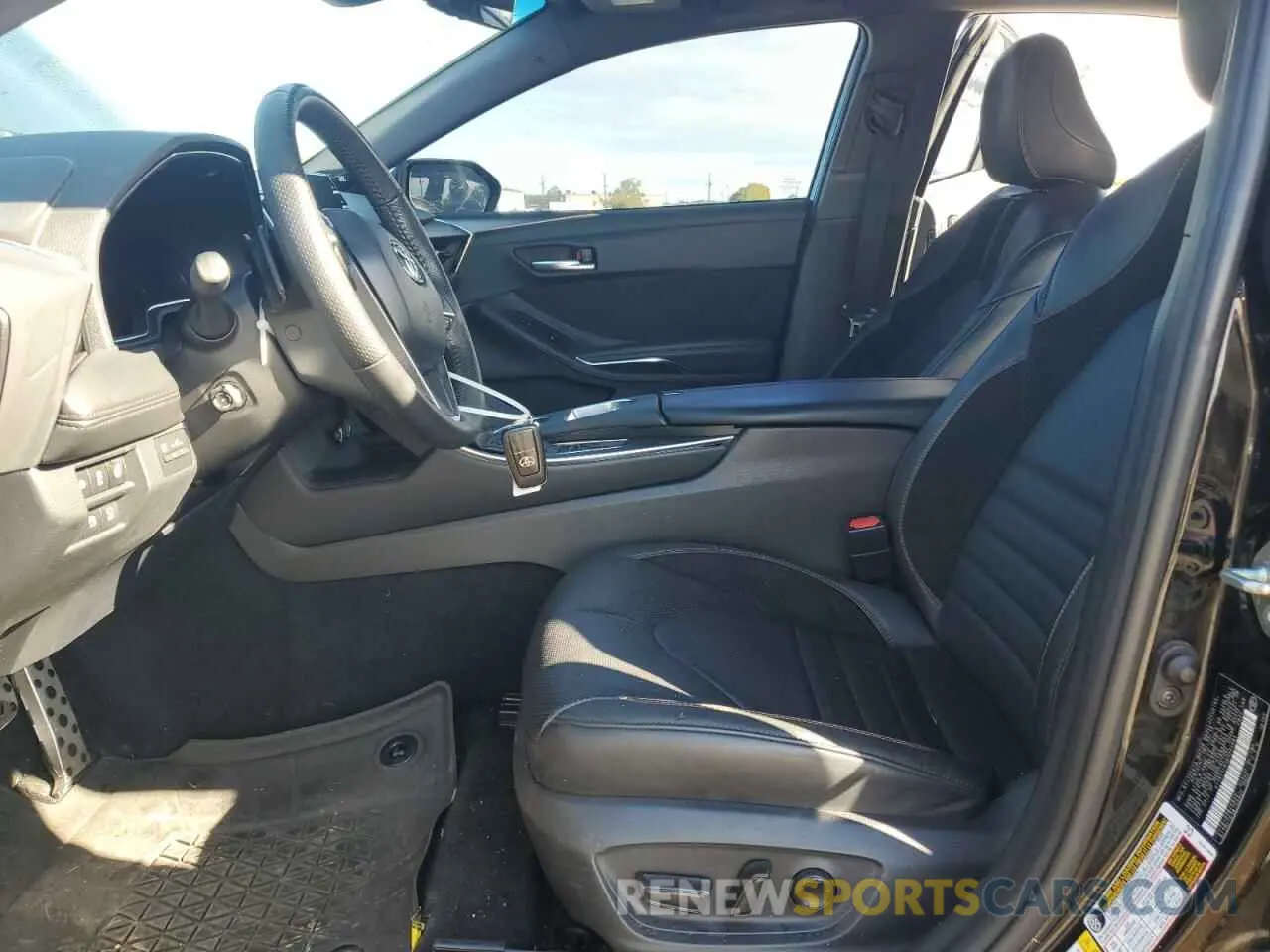7 Photograph of a damaged car 4T1BZ1FB2KU004684 TOYOTA AVALON 2019