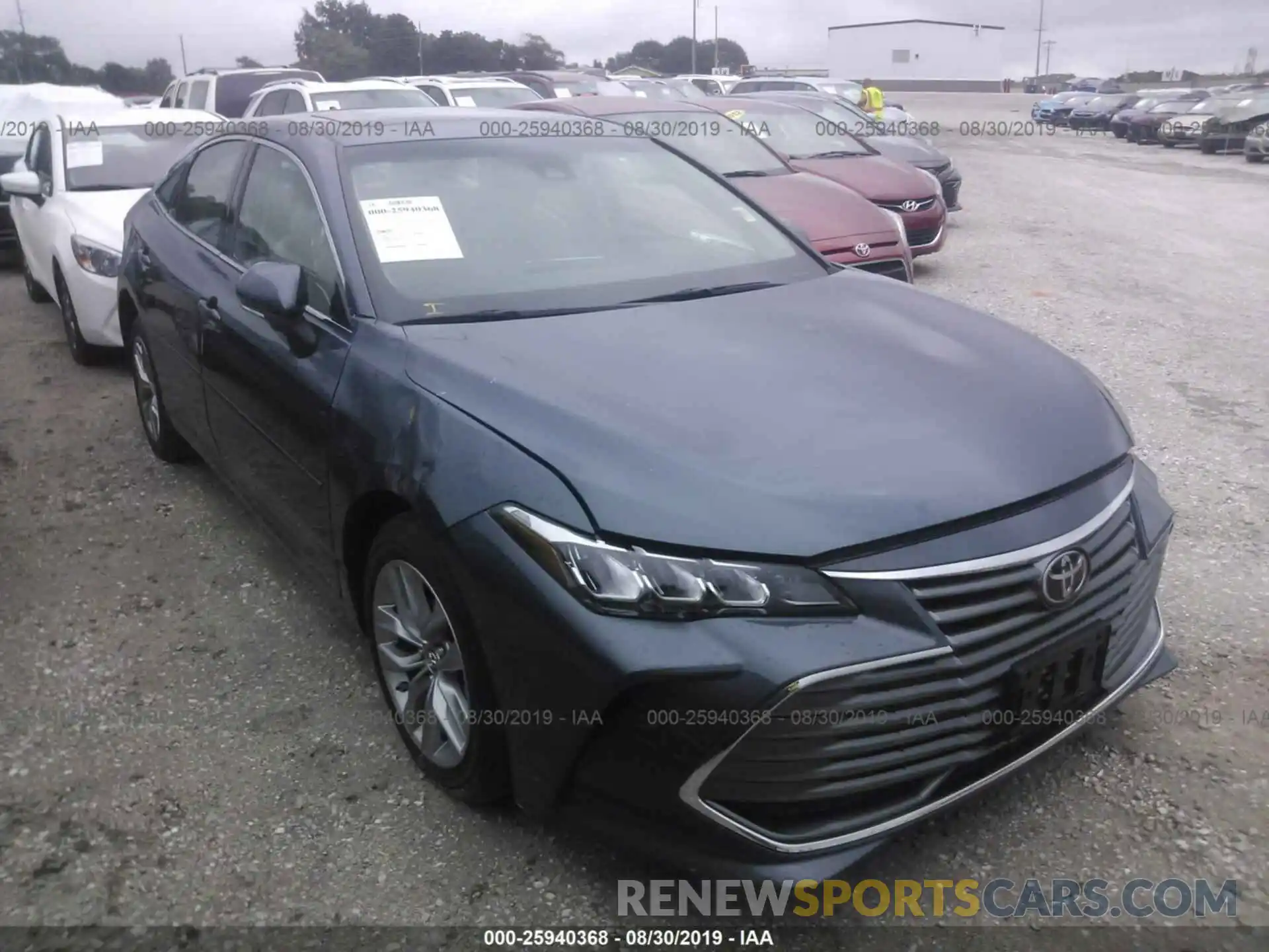 1 Photograph of a damaged car 4T1BZ1FB2KU005740 TOYOTA AVALON 2019